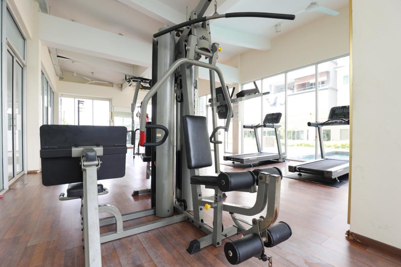Cozy 2 Bedroom W Pool - 6 Pax - *