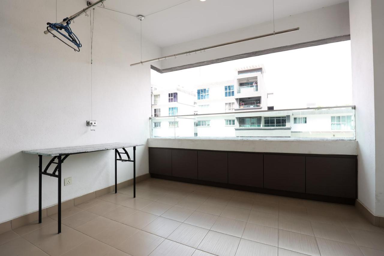 Apartment Cozy 2 Bedroom W Pool - 6 Pax - *