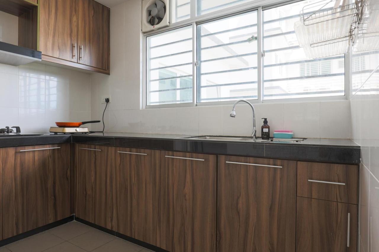Apartment Cozy 2 Bedroom W Pool - 6 Pax -
